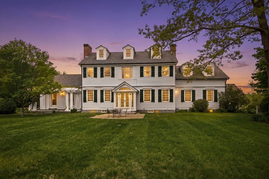 26 Madigan Ln, Harvard, Massachusetts, 5 Bedrooms Bedrooms, 12 Rooms Rooms,5.5 BathroomsBathrooms,Residential,For Sale,Madigan Ln,73524554