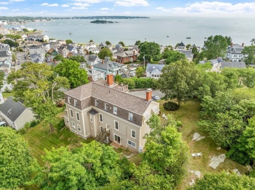 5 Babson Street, Gloucester, Massachusetts, 2 Bedrooms Bedrooms, 6 Rooms Rooms,2 BathroomsBathrooms,Residential,For Sale,Babson Street,73504488