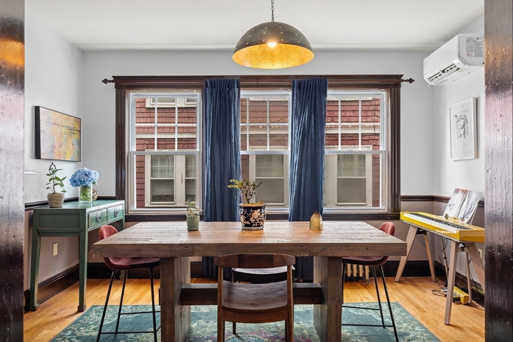 75 Rossmore Rd, Boston, Massachusetts, 1 Bedroom Bedrooms, 4 Rooms Rooms,1 BathroomBathrooms,Residential,For Sale,Rossmore Rd,73545580