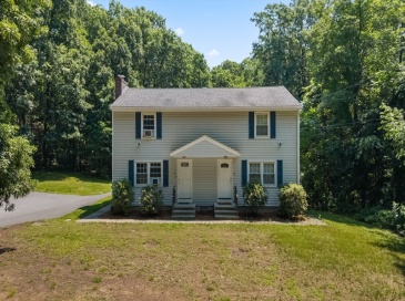 607-609 Flat Hill Rd, Lunenburg, Massachusetts, 4 Bedrooms Bedrooms, 8 Rooms Rooms,2 BathroomsBathrooms,Residential Income,For Sale,Flat Hill Rd,73545621