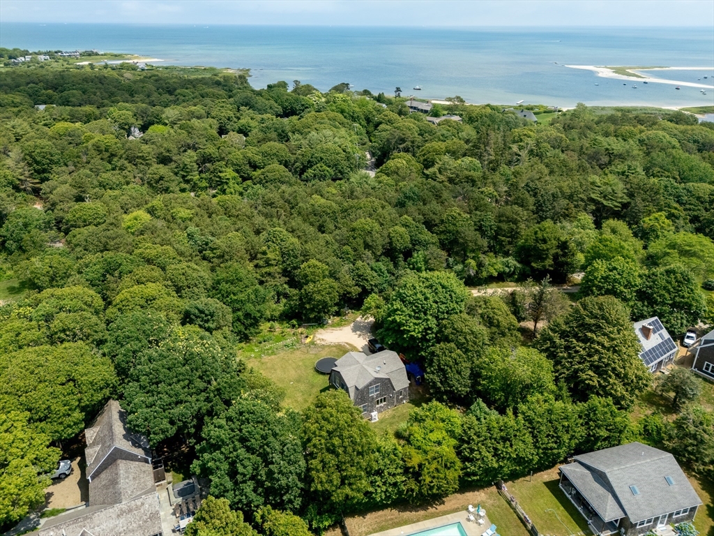 48 Plantingfield Way, Edgartown, Massachusetts, 2 Bedrooms Bedrooms, 5 Rooms Rooms,1.5 BathroomsBathrooms,Residential,For Sale,Plantingfield Way,73545630