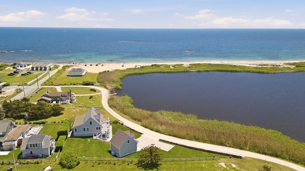 3 Richmond Pond, Westport, Massachusetts, 3 Bedrooms Bedrooms, 7 Rooms Rooms,3.5 BathroomsBathrooms,Residential,For Sale,Richmond Pond,73545632