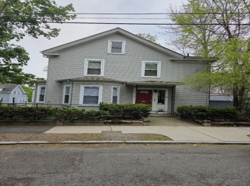 18-26 Bowen Street, Newton, Massachusetts, 3 Bedrooms Bedrooms, 6 Rooms Rooms,2 BathroomsBathrooms,Residential Lease,For Rent,Bowen Street,73545410 18-26 Bowen Street, Newton, Massachusetts, 3 Bedrooms Bedrooms, 6 Rooms Rooms,2 BathroomsBathrooms,Residential Lease,For Rent,Bowen Street,73545410