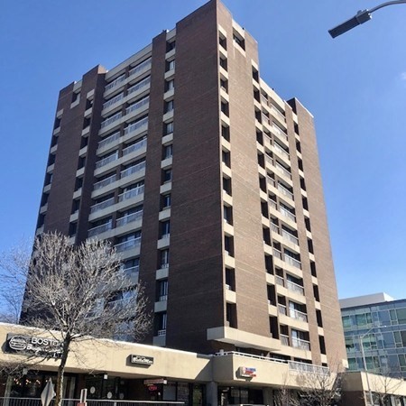 1105 Massachusetts Avenue, Cambridge, Massachusetts, 2 Bedrooms Bedrooms, 4 Rooms Rooms,1 BathroomBathrooms,Residential Lease,For Rent,Massachusetts Avenue,73545413