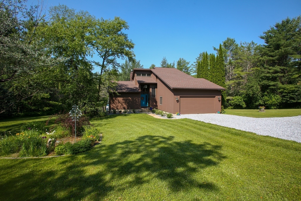 500 Creamery Rd, Hinsdale, Massachusetts, 3 Bedrooms Bedrooms, 7 Rooms Rooms,2.5 BathroomsBathrooms,Residential,For Sale,Creamery Rd,73545052