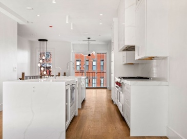 561 East Broadway, Boston, Massachusetts, 3 Bedrooms Bedrooms, 6 Rooms Rooms,3.5 BathroomsBathrooms,Residential,For Sale,East Broadway,73545654 561 East Broadway, Boston, Massachusetts, 3 Bedrooms Bedrooms, 6 Rooms Rooms,3.5 BathroomsBathrooms,Residential,For Sale,East Broadway,73545654