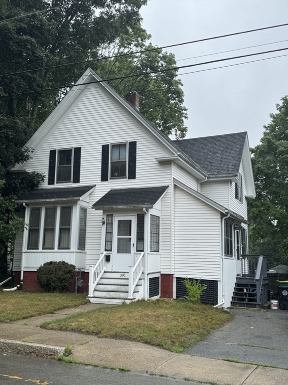 391 Broadway Street, North Attleboro, Massachusetts, 3 Bedrooms Bedrooms, 7 Rooms Rooms,1 BathroomBathrooms,Residential,For Sale,Broadway Street,73545665