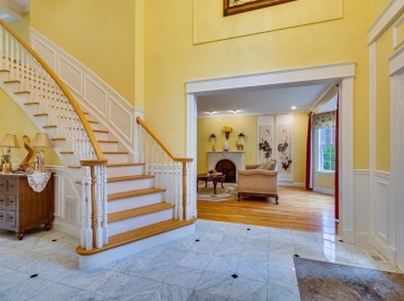 14 Nassau Drive, Winchester, Massachusetts, 6 Bedrooms Bedrooms, 11 Rooms Rooms,6 BathroomsBathrooms,Residential,For Sale,Nassau Drive,73500890