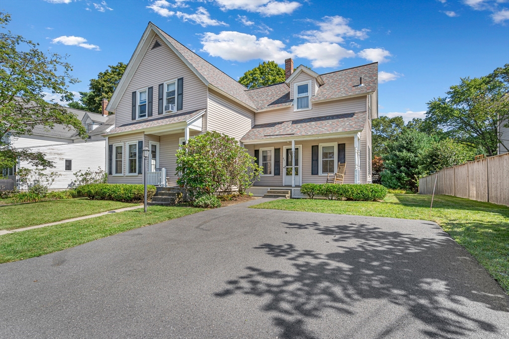 45 Crest Street, Concord, Massachusetts, 2 Bedrooms Bedrooms, 4 Rooms Rooms,1 BathroomBathrooms,Residential Lease,For Rent,Crest Street,73545427