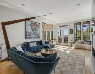 1824 Columbia Rd, Boston, Massachusetts, 3 Bedrooms Bedrooms, 6 Rooms Rooms,3.5 BathroomsBathrooms,Residential,For Sale,Columbia Rd,73545452