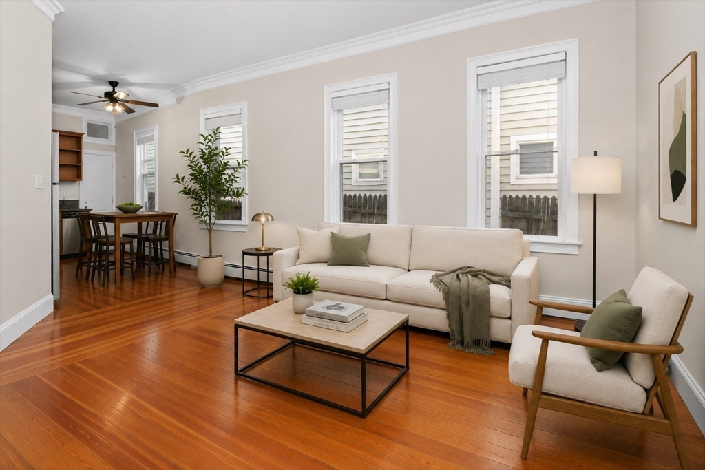 421 E 3rd St, Boston, Massachusetts, 2 Bedrooms Bedrooms, 4 Rooms Rooms,1 BathroomBathrooms,Residential,For Sale,E 3rd St,73545457