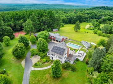 140 High Street, Dunstable, Massachusetts, 6 Bedrooms Bedrooms, 12 Rooms Rooms,5 BathroomsBathrooms,Residential,For Sale,High Street,73545466