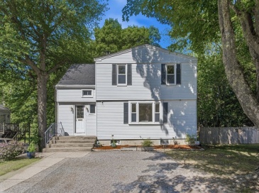 70 Riverside Ave, Attleboro, Massachusetts, 4 Bedrooms Bedrooms, 9 Rooms Rooms,2 BathroomsBathrooms,Residential,For Sale,Riverside Ave,73545471