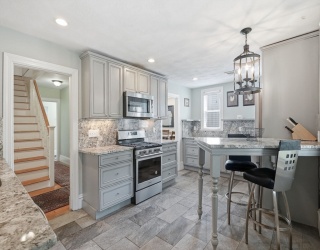 12-14 Newcastle Road, Boston, Massachusetts, 11 Bedrooms Bedrooms, 18 Rooms Rooms,6 BathroomsBathrooms,Residential Income,For Sale,Newcastle Road,73545464