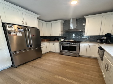 331 Savin Hill Avenue, Boston, Massachusetts, 2 Bedrooms Bedrooms, 3 Rooms Rooms,1.5 BathroomsBathrooms,Residential Lease,For Rent,Savin Hill Avenue,73545473 331 Savin Hill Avenue, Boston, Massachusetts, 2 Bedrooms Bedrooms, 3 Rooms Rooms,1.5 BathroomsBathrooms,Residential Lease,For Rent,Savin Hill Avenue,73545473