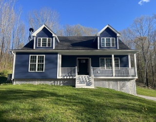 57 Pumpkin Lane, Charlton, Massachusetts, 4 Bedrooms Bedrooms, 7 Rooms Rooms,2.5 BathroomsBathrooms,Residential,For Sale,Pumpkin Lane,73545551