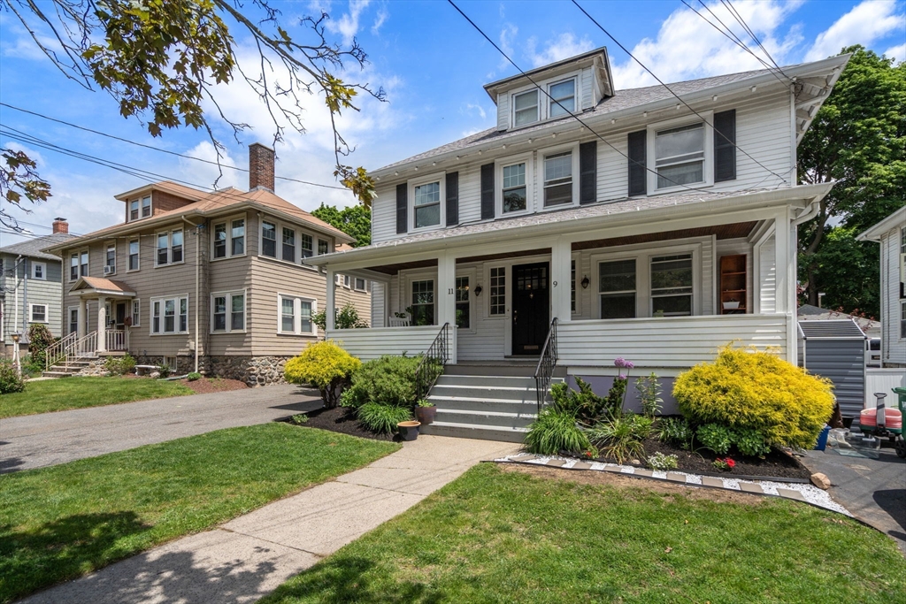 11 Pitcher Ave, Medford, Massachusetts, 3 Bedrooms Bedrooms, 6 Rooms Rooms,1.5 BathroomsBathrooms,Residential,For Sale,Pitcher Ave,73529055