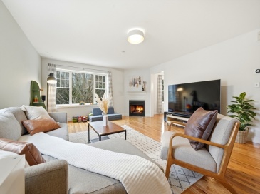 30 Webster St, Needham, Massachusetts, 3 Bedrooms Bedrooms, 7 Rooms Rooms,3 BathroomsBathrooms,Residential,For Sale,Webster St,73506627