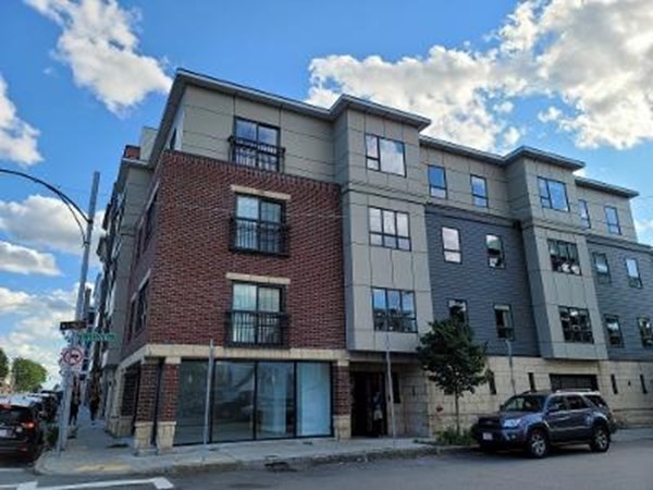 687 E 2nd St, Boston, Massachusetts, 4 Bedrooms Bedrooms, 6 Rooms Rooms,2 BathroomsBathrooms,Residential Lease,For Rent,E 2nd St,73538248