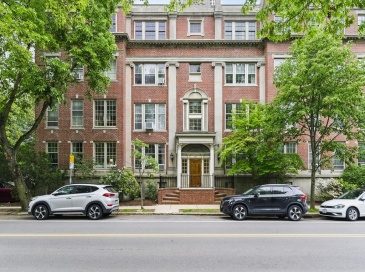 240 Brattle St, Cambridge, Massachusetts, 1 Bedroom Bedrooms, 3 Rooms Rooms,1 BathroomBathrooms,Residential Lease,For Rent,Brattle St,73545771