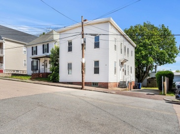 93 Ocean Ave, Salem, Massachusetts, 8 Bedrooms Bedrooms, 12 Rooms Rooms,2 BathroomsBathrooms,Residential Income,For Sale,Ocean Ave,73545713 93 Ocean Ave, Salem, Massachusetts, 8 Bedrooms Bedrooms, 12 Rooms Rooms,2 BathroomsBathrooms,Residential Income,For Sale,Ocean Ave,73545713