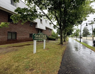 15 Oak Neck Rd, Barnstable, Massachusetts, 2 Bedrooms Bedrooms, 4 Rooms Rooms,1.5 BathroomsBathrooms,Residential,For Sale,Oak Neck Rd,73545843