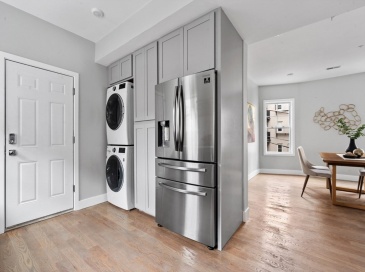 71 Ruthven St, Boston, Massachusetts, 2 Bedrooms Bedrooms, 6 Rooms Rooms,2 BathroomsBathrooms,Residential Lease,For Rent,Ruthven St,73545867