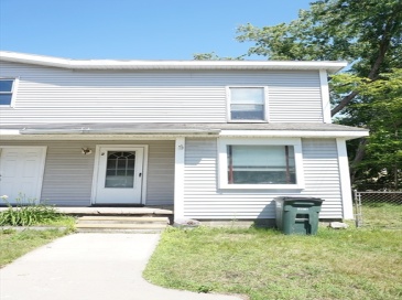 2 Pleasant St, Pepperell, Massachusetts, 3 Bedrooms Bedrooms, 6 Rooms Rooms,1 BathroomBathrooms,Residential Lease,For Rent,Pleasant St,73545888