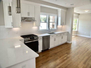 35 Chestnut St, Wakefield, Massachusetts, 2 Bedrooms Bedrooms, 6 Rooms Rooms,2 BathroomsBathrooms,Residential Lease,For Rent,Chestnut St,73545922