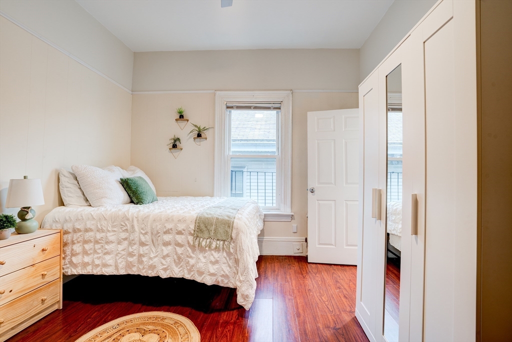 928 Dorchester Ave, Boston, Massachusetts, 1 Room Rooms,1 BathroomBathrooms,Residential Lease,For Rent,Dorchester Ave,73546024