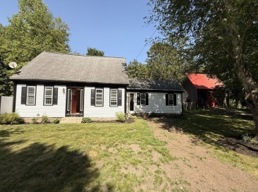 36 Spruce St, Middleboro, Massachusetts, 5 Bedrooms Bedrooms, 12 Rooms Rooms,3 BathroomsBathrooms,Residential Income,For Sale,Spruce St,73546028 36 Spruce St, Middleboro, Massachusetts, 5 Bedrooms Bedrooms, 12 Rooms Rooms,3 BathroomsBathrooms,Residential Income,For Sale,Spruce St,73546028