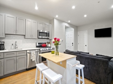 17 Howes St, Boston, Massachusetts, 4 Bedrooms Bedrooms, 5 Rooms Rooms,2 BathroomsBathrooms,Residential Lease,For Rent,Howes St,73546038 17 Howes St, Boston, Massachusetts, 4 Bedrooms Bedrooms, 5 Rooms Rooms,2 BathroomsBathrooms,Residential Lease,For Rent,Howes St,73546038