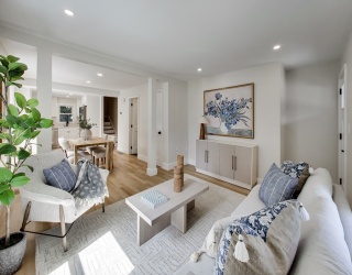 50 Middlesex Street, Winchester, Massachusetts, 2 Bedrooms Bedrooms, 7 Rooms Rooms,2 BathroomsBathrooms,Residential,For Sale,Middlesex Street,73546074