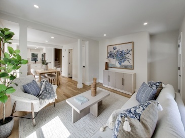 50 Middlesex Street, Winchester, Massachusetts, 2 Bedrooms Bedrooms, 7 Rooms Rooms,2 BathroomsBathrooms,Residential,For Sale,Middlesex Street,73546074