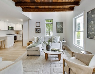 52 Middlesex Street, Winchester, Massachusetts, 4 Bedrooms Bedrooms, 13 Rooms Rooms,2.5 BathroomsBathrooms,Residential,For Sale,Middlesex Street,73546076