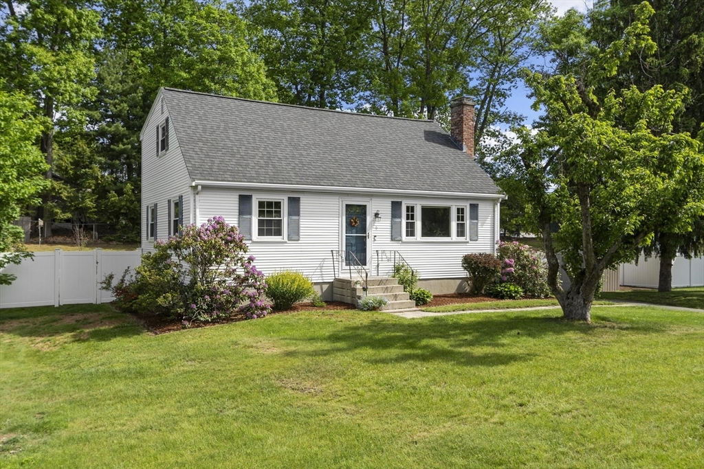 6 Edith Rd, Hudson, Massachusetts, 3 Bedrooms Bedrooms, 6 Rooms Rooms,2 BathroomsBathrooms,Residential,For Sale,Edith Rd,73521716