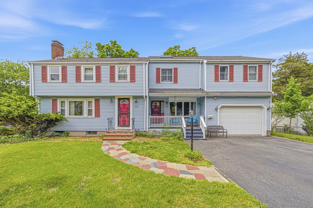 229 Summer St, Weymouth, Massachusetts, 5 Bedrooms Bedrooms, 9 Rooms Rooms,3 BathroomsBathrooms,Residential,For Sale,Summer St,73525992