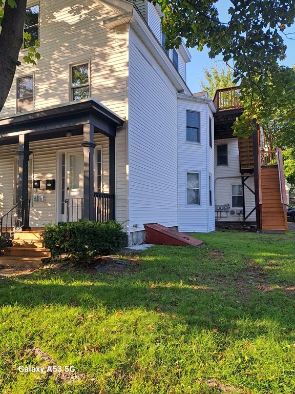 24 Hampden St, Worcester, Massachusetts, 3 Bedrooms Bedrooms, 6 Rooms Rooms,1 BathroomBathrooms,Residential Lease,For Rent,Hampden St,73545782