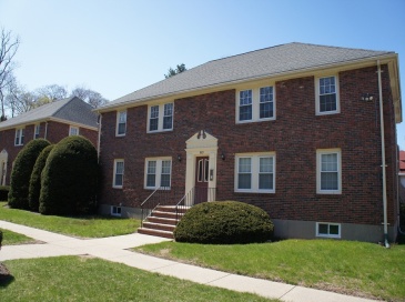 163 Everett St, Quincy, Massachusetts, 1 Bedroom Bedrooms, 4 Rooms Rooms,1 BathroomBathrooms,Residential Lease,For Rent,Everett St,73546112