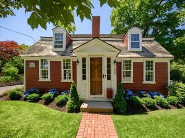 126 South Street, Hingham, Massachusetts, 4 Bedrooms Bedrooms, 10 Rooms Rooms,3 BathroomsBathrooms,Residential,For Sale,South Street,73546082