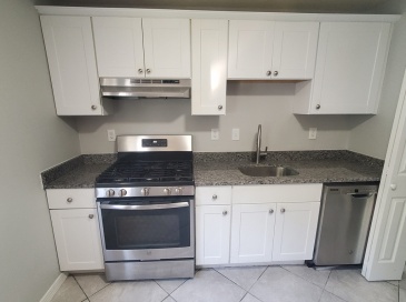 174 Pine Street, Holbrook, Massachusetts, 2 Bedrooms Bedrooms, 5 Rooms Rooms,1 BathroomBathrooms,Residential Lease,For Rent,Pine Street,73546212