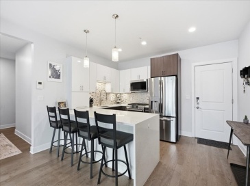 2 Cliveden St., Quincy, Massachusetts, 2 Bedrooms Bedrooms, 5 Rooms Rooms,2 BathroomsBathrooms,Residential,For Sale,Cliveden St.,73545855