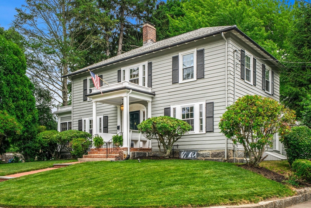 8 Clifton Road, Milton, Massachusetts, 4 Bedrooms Bedrooms, 7 Rooms Rooms,1.5 BathroomsBathrooms,Residential,For Sale,Clifton Road,73546064