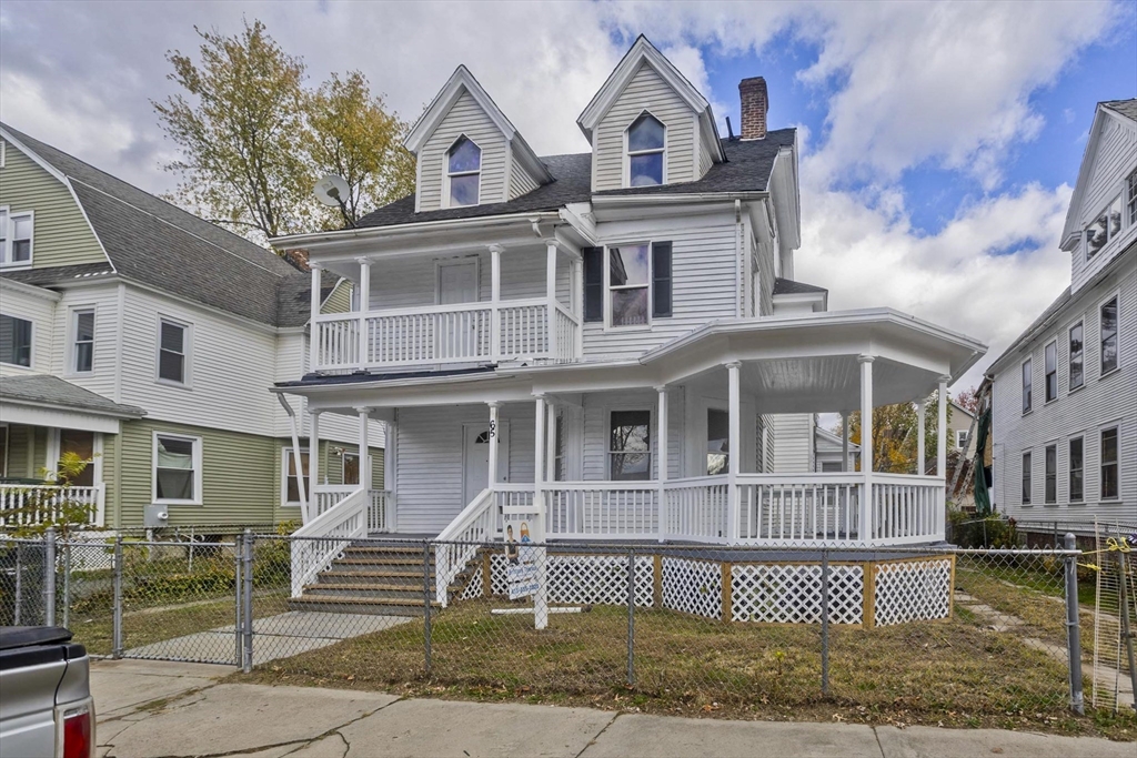 65 Montrose St, Springfield, Massachusetts, 6 Bedrooms Bedrooms, 9 Rooms Rooms,1.5 BathroomsBathrooms,Residential,For Sale,Montrose St,73546123