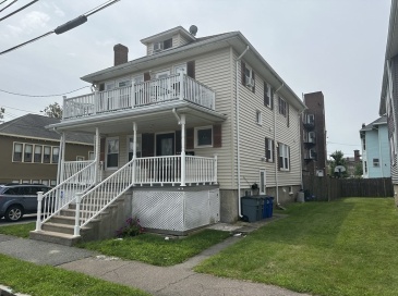 62 Chapman St, Quincy, Massachusetts, 3 Bedrooms Bedrooms, 5 Rooms Rooms,1 BathroomBathrooms,Residential Lease,For Rent,Chapman St,73546230