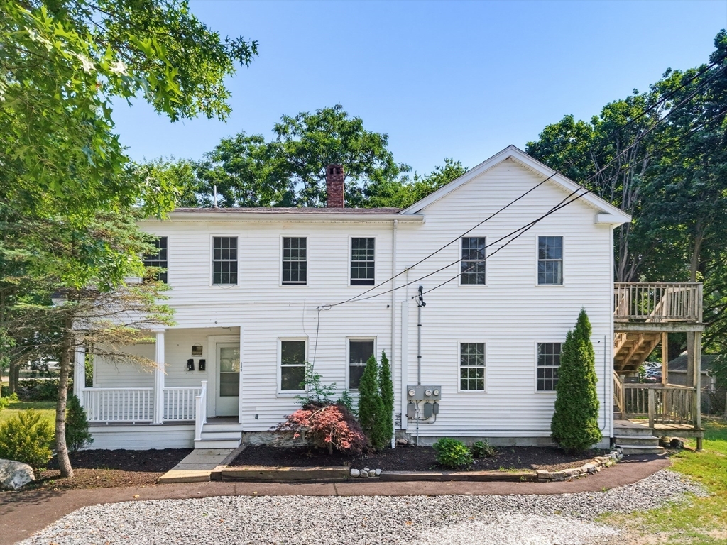 580 Ash St, Brockton, Massachusetts, 6 Bedrooms Bedrooms, 13 Rooms Rooms,3 BathroomsBathrooms,Residential Income,For Sale,Ash St,73546137