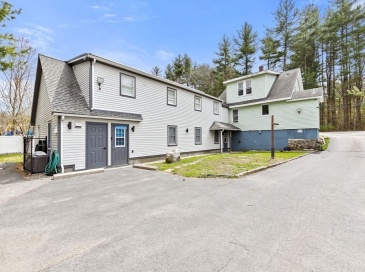 137 Westboro Rd, Grafton, Massachusetts, 5 Bedrooms Bedrooms, 19 Rooms Rooms,4.5 BathroomsBathrooms,Residential Income,For Sale,Westboro Rd,73546254