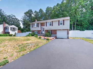 27 Mary Kennedy Dr, North Attleboro, Massachusetts, 3 Bedrooms Bedrooms, 5 Rooms Rooms,1.5 BathroomsBathrooms,Residential,For Sale,Mary Kennedy Dr,73546153 27 Mary Kennedy Dr, North Attleboro, Massachusetts, 3 Bedrooms Bedrooms, 5 Rooms Rooms,1.5 BathroomsBathrooms,Residential,For Sale,Mary Kennedy Dr,73546153