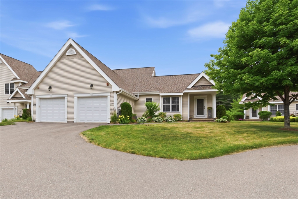 1001 Alyssa Drive, Groveland, Massachusetts, 2 Bedrooms Bedrooms, 5 Rooms Rooms,2 BathroomsBathrooms,Residential,For Sale,Alyssa Drive,73545989