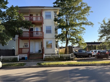 2 Shirley St, Worcester, Massachusetts, 3 Bedrooms Bedrooms, 6 Rooms Rooms,1 BathroomBathrooms,Residential Lease,For Rent,Shirley St,73546367